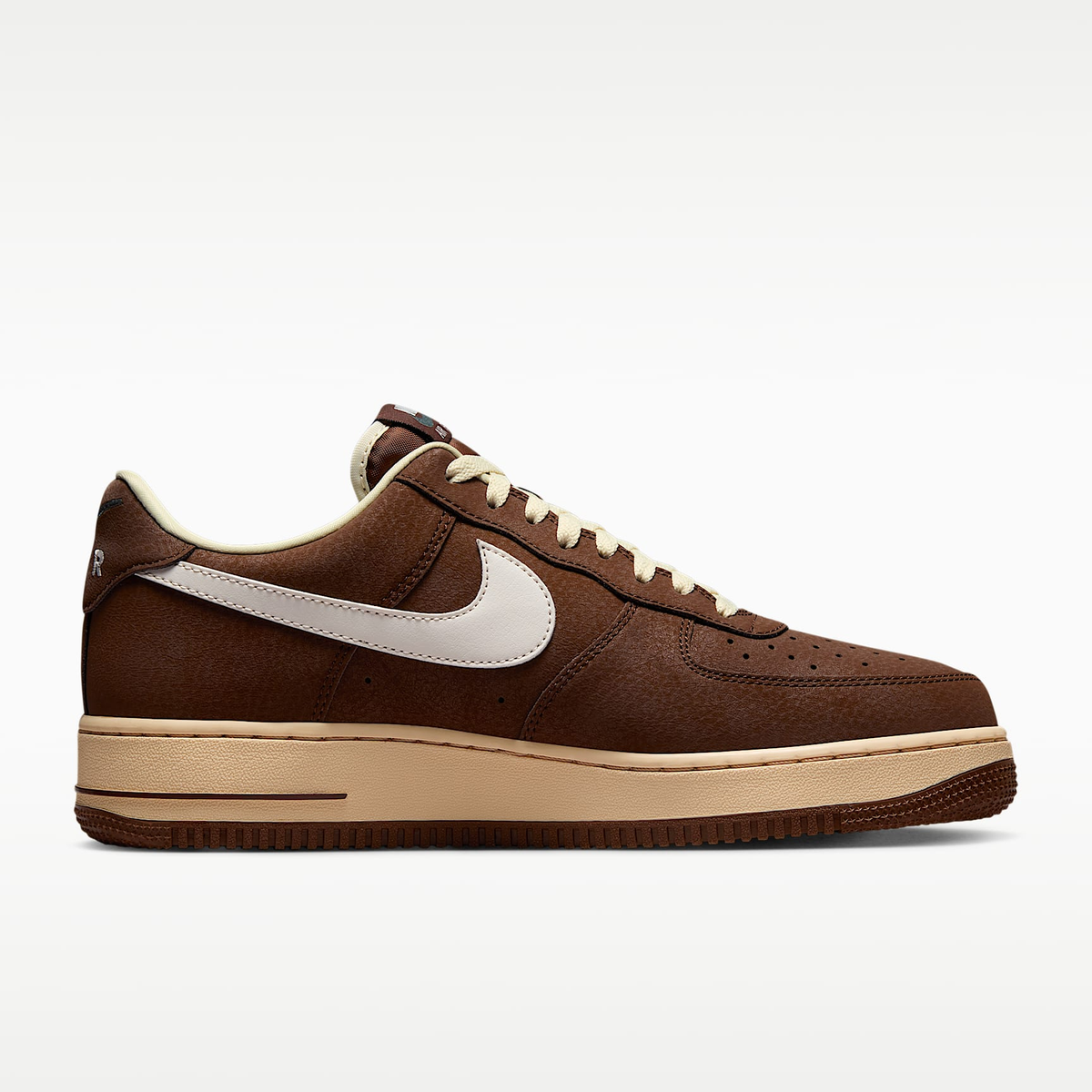 Nike Air Force 1 '07 Classic Low-Top Sneakers FZ3592-259