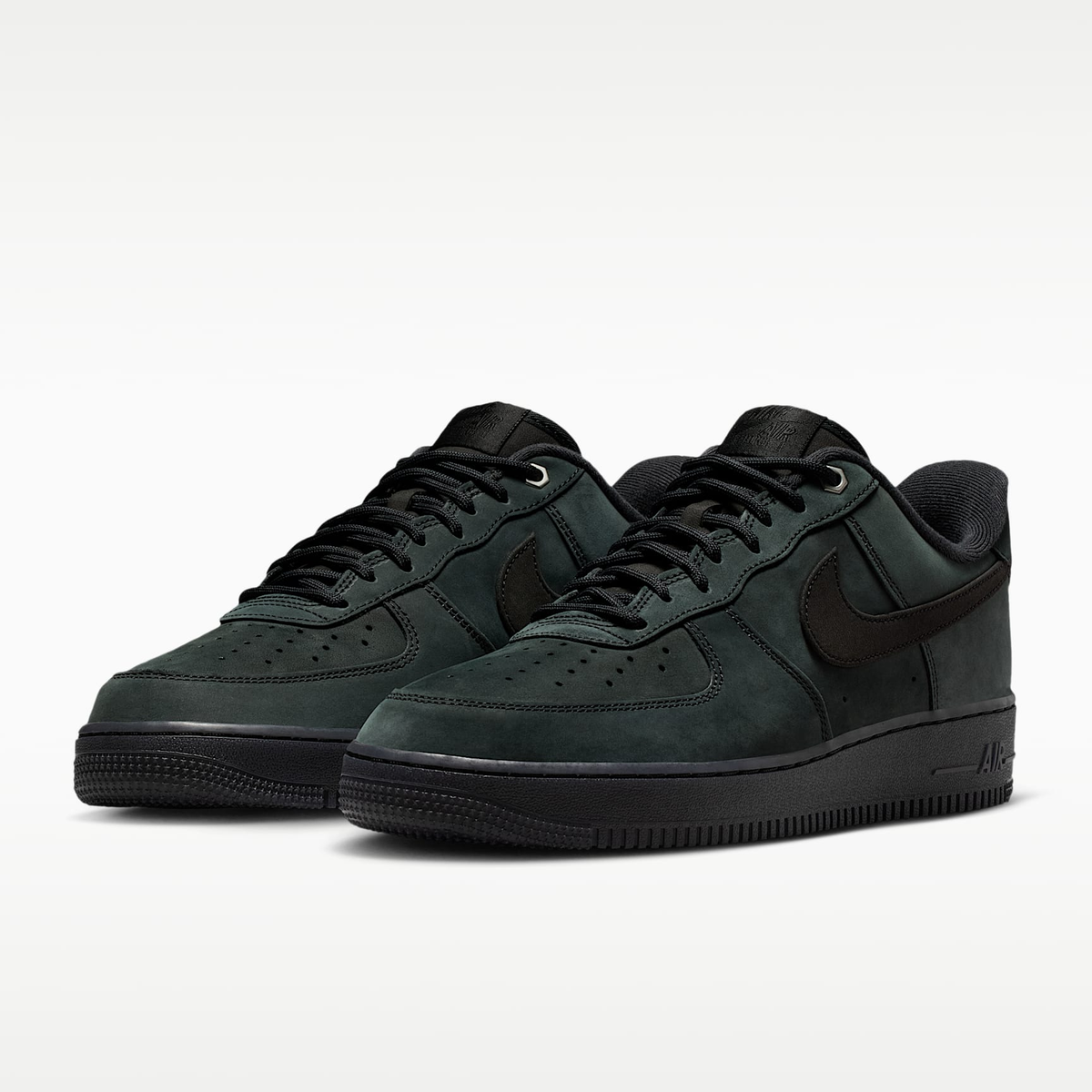 Nike Air Force 1 '07 WB Classic Sneakers CJ9179-001