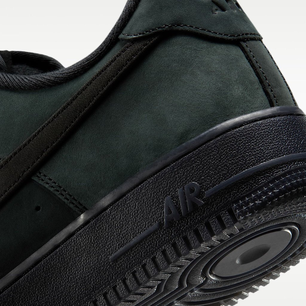 Nike Air Force 1 '07 WB Classic Sneakers CJ9179-001