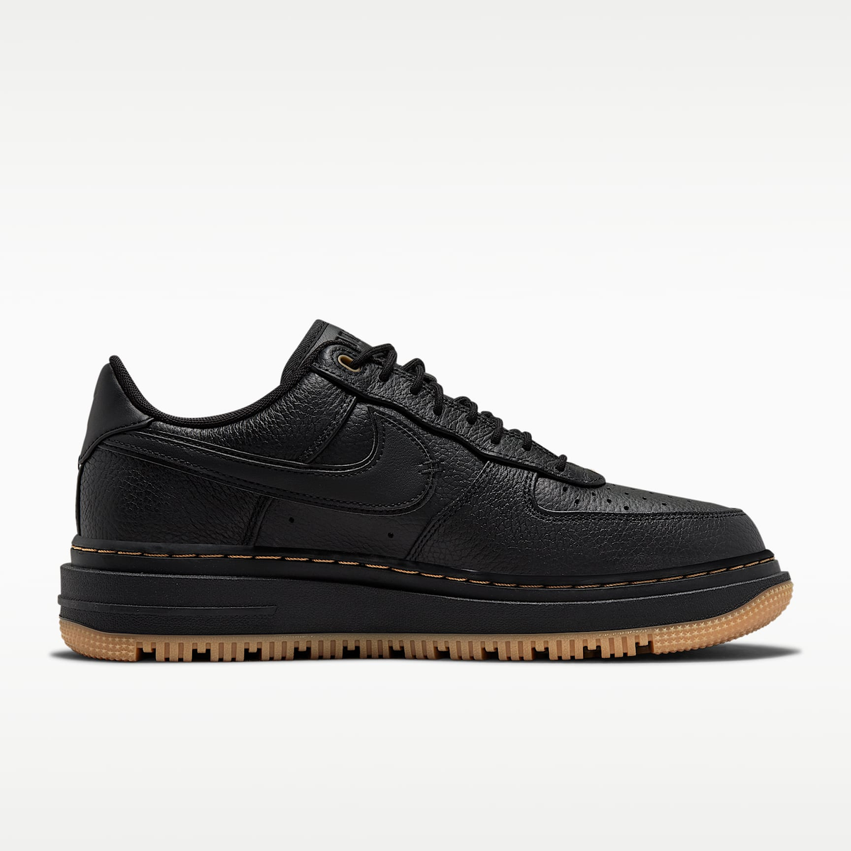 Nike Air Force 1 Luxe Premium Sneakers DB4109-001