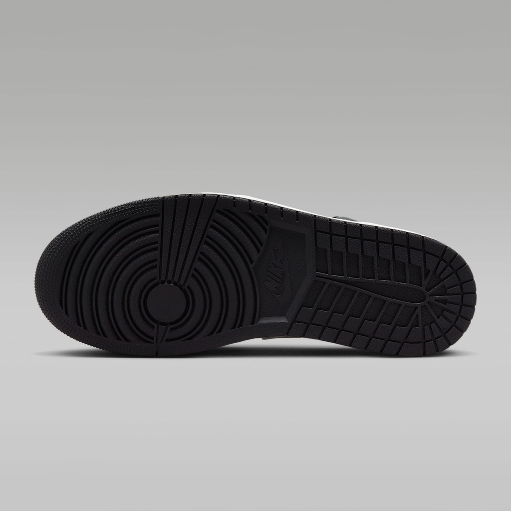 Air Jordan 1 Low Classic Basketball Sneakers 553558-040