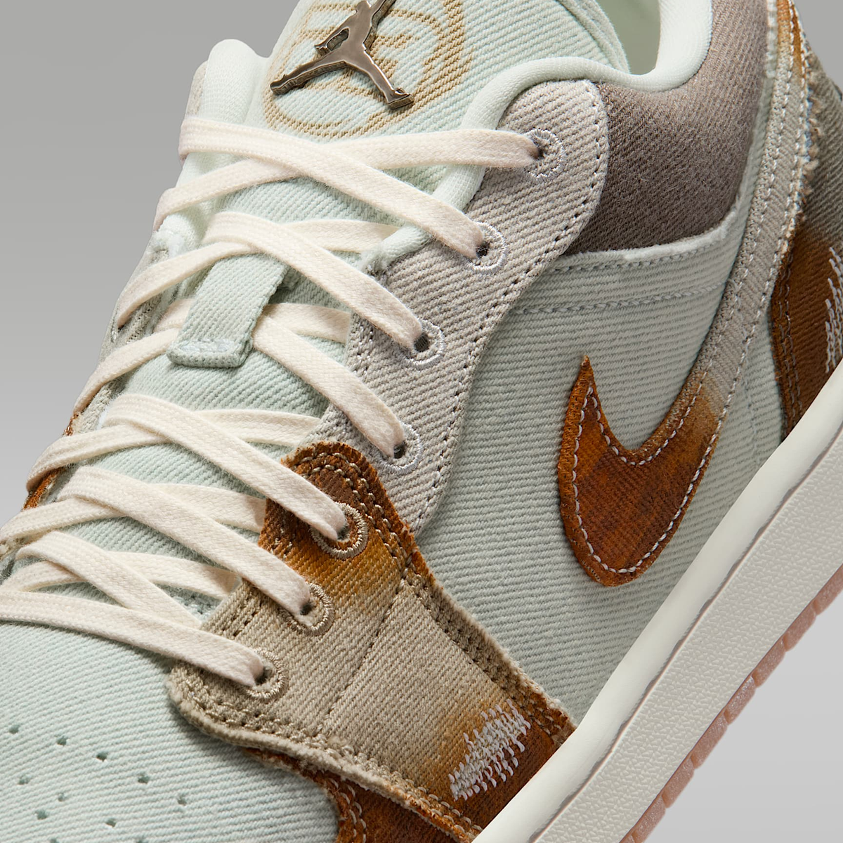 Air Jordan 1 Low SE Special Edition Sneakers IM6664-991