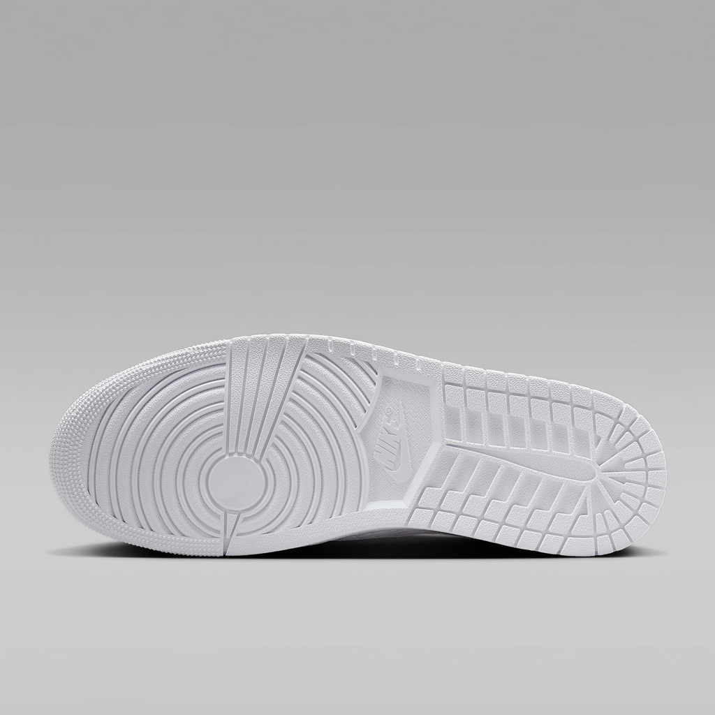 Air Jordan 1 Retro Low Classic Basketball Sneakers 872782-100