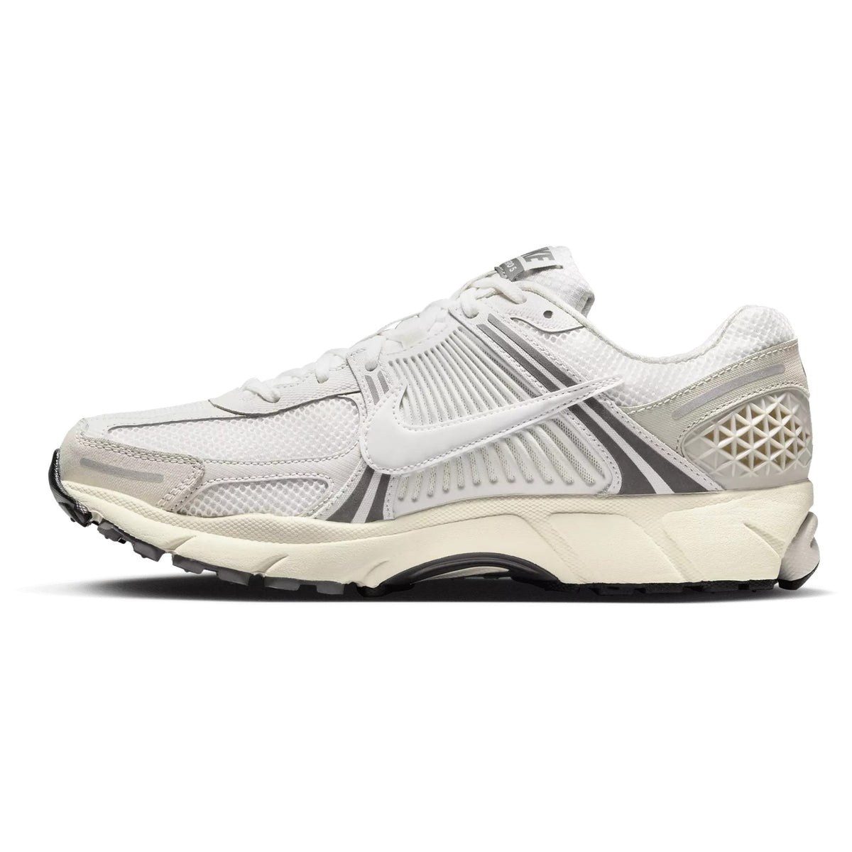 Nike Zoom Vomero 5 Retro Running Sneakers HF0731-007