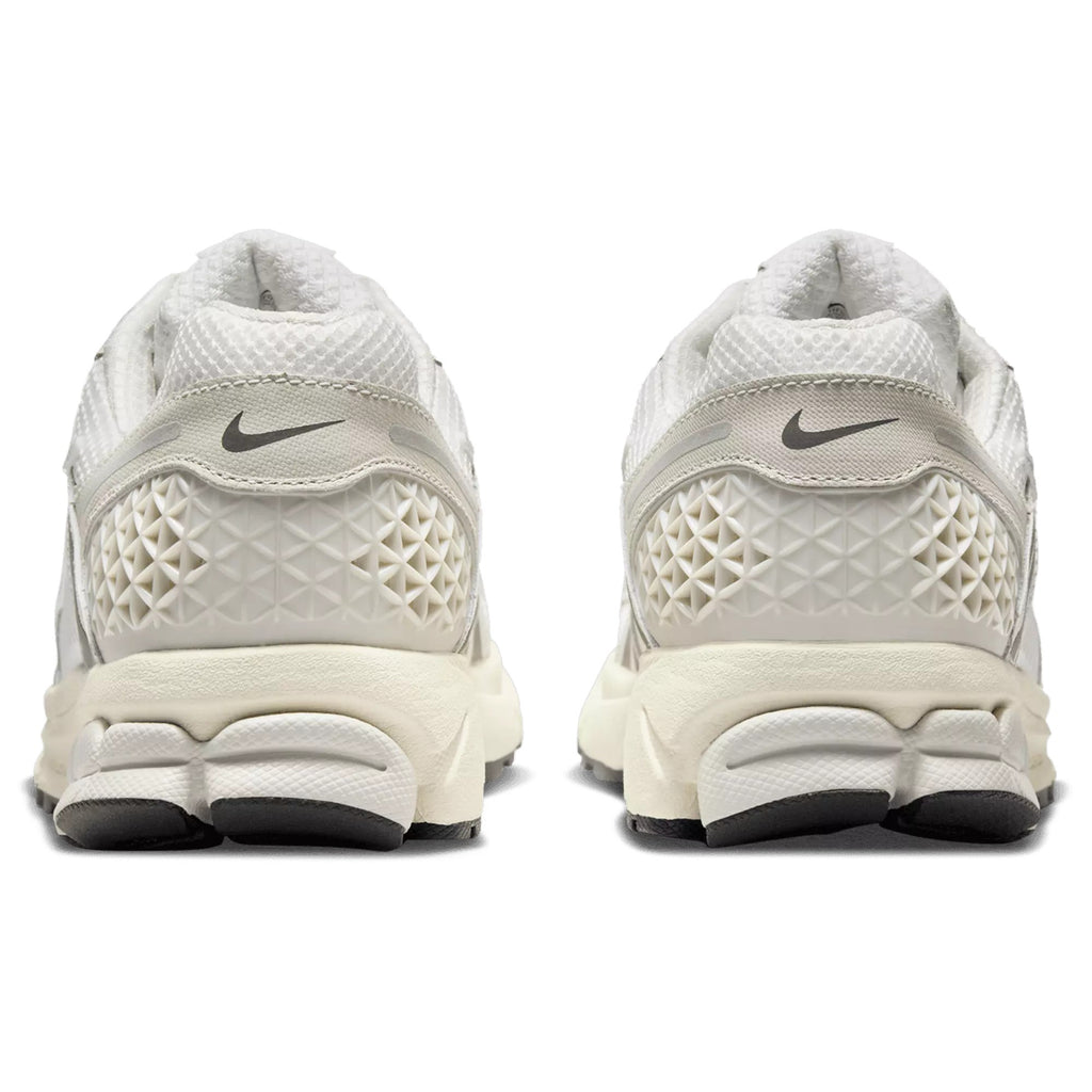 Nike Zoom Vomero 5 Retro Running Sneakers HF0731-007