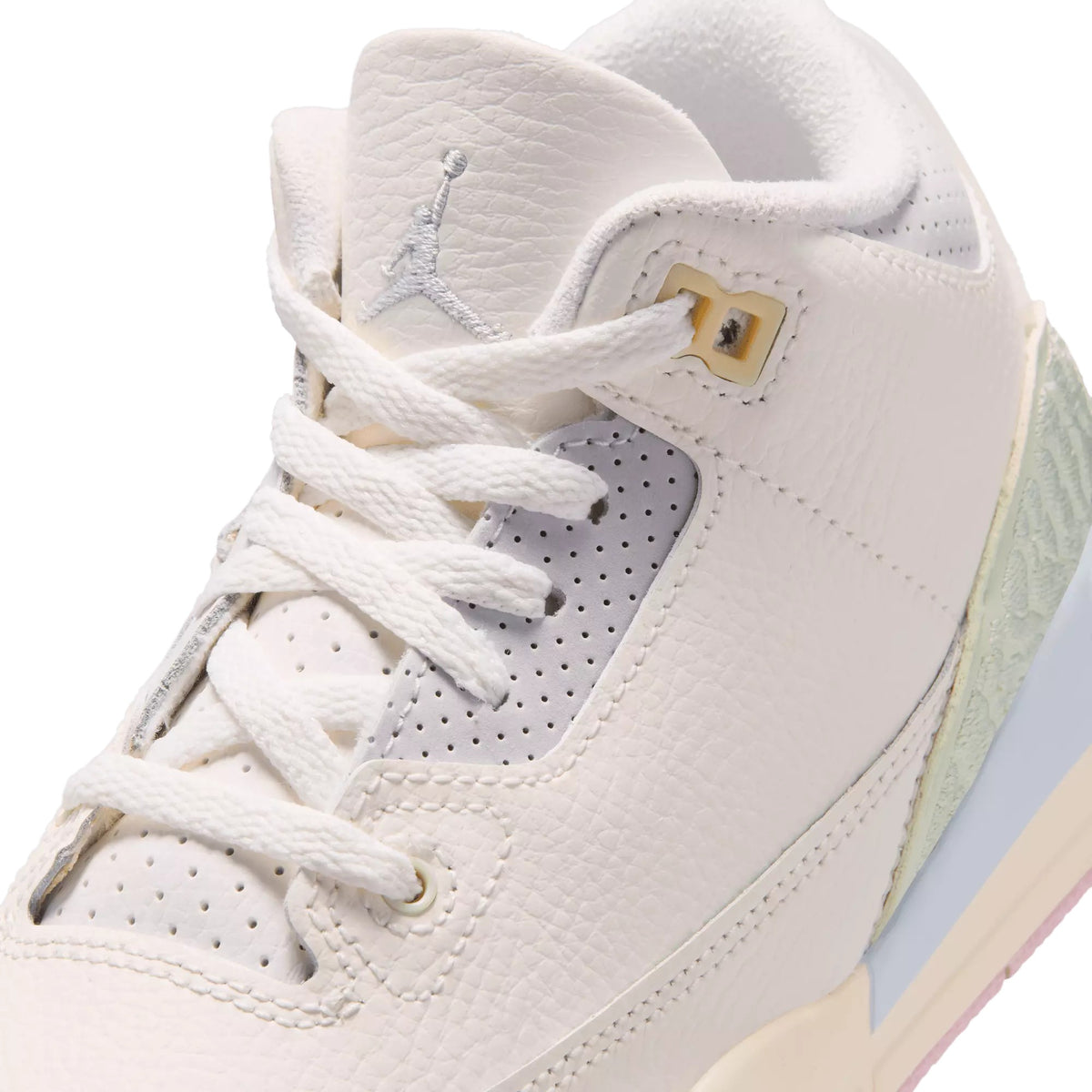 Air Jordan 3 Retro IF4757-100