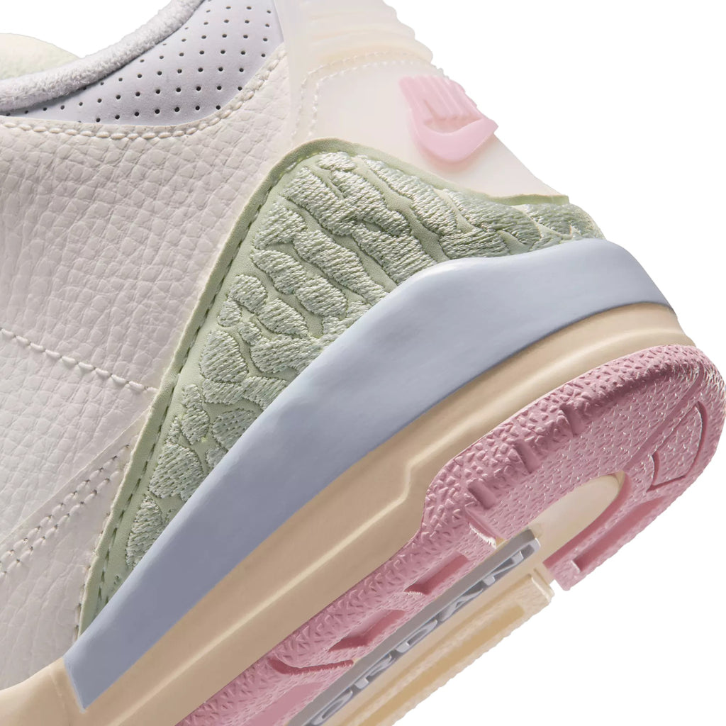Air Jordan 3 Retro IF4757-100