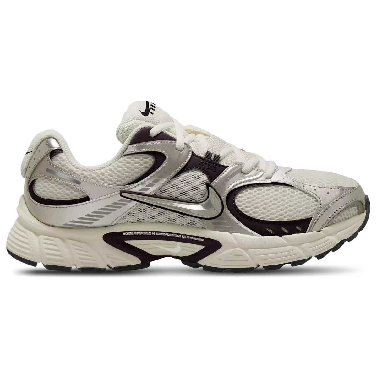 Nike V5 RNR Retro Running Sneakers HJ5228-011