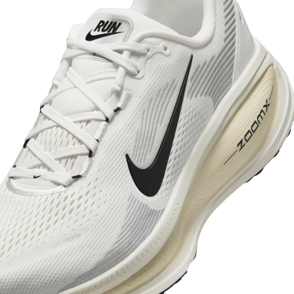 Nike Vomero 18 Max Cushion Running Shoes HM6803-101