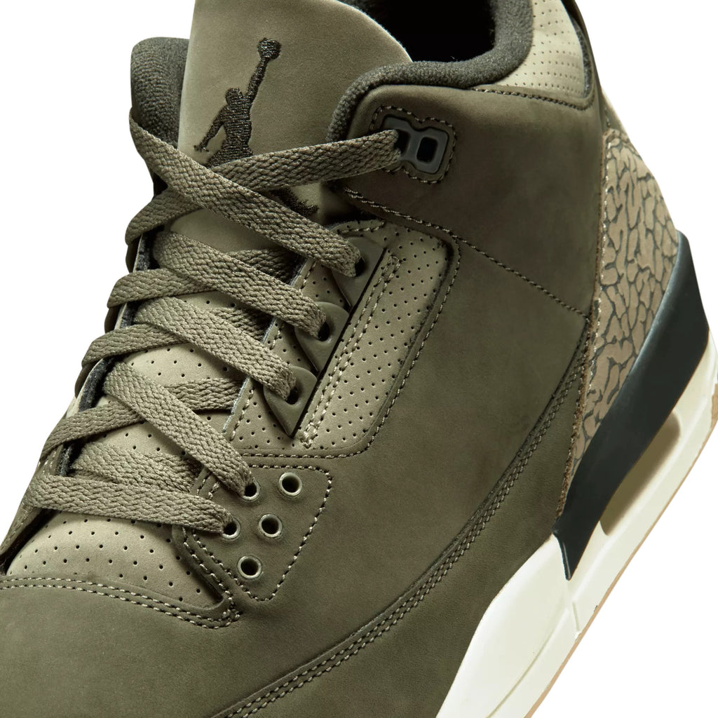 Air Jordan 3 Retro DN3707-202