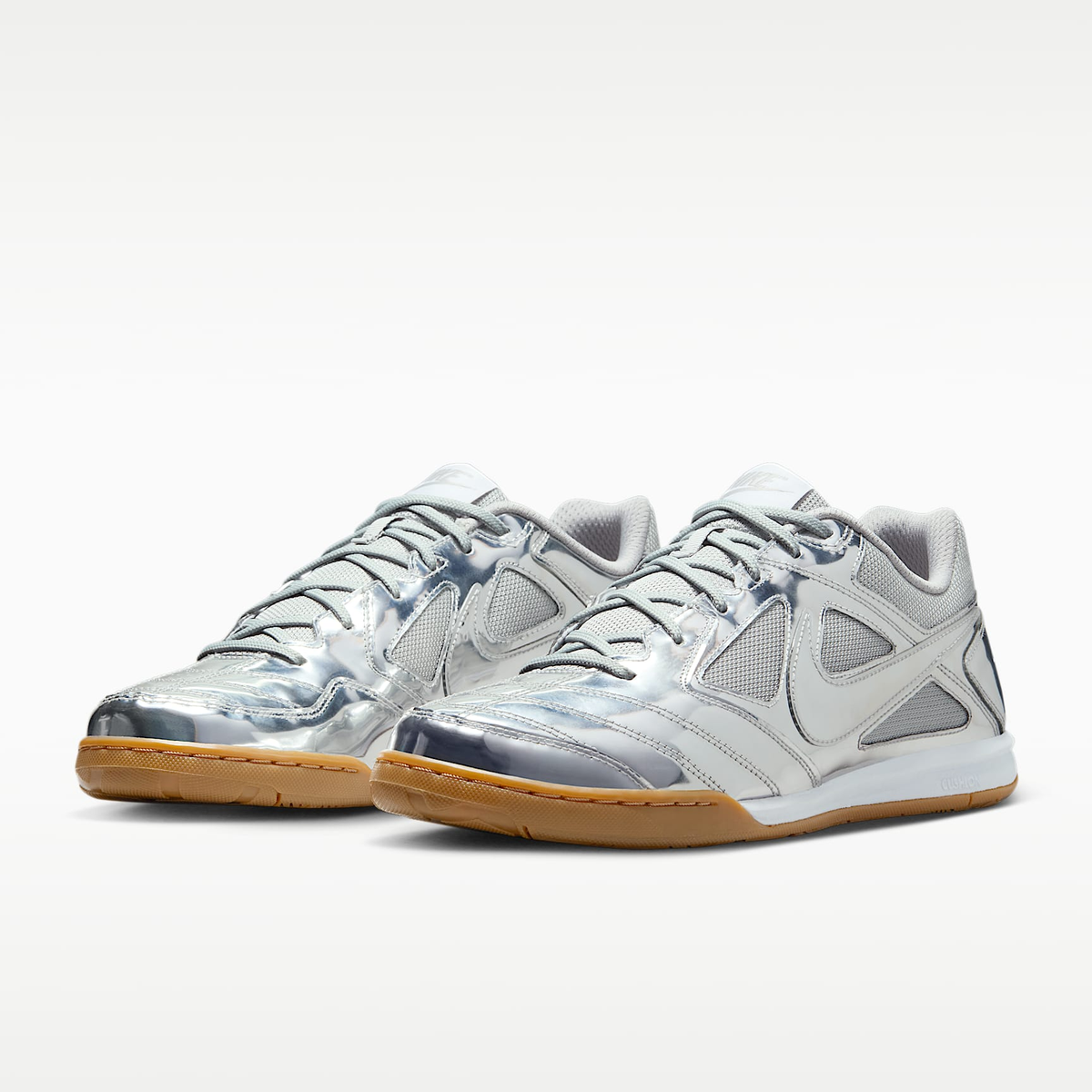 Nike Gato LV8 Low-Top Sneakers IB3566-001