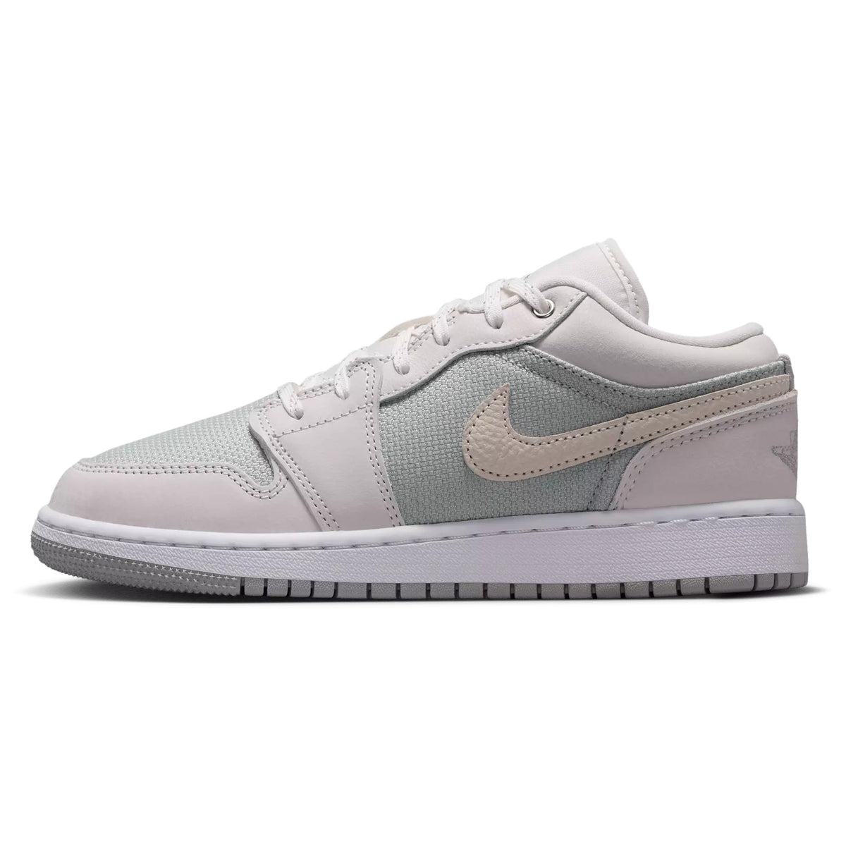 Air Jordan 1 Low SE IO2049-100